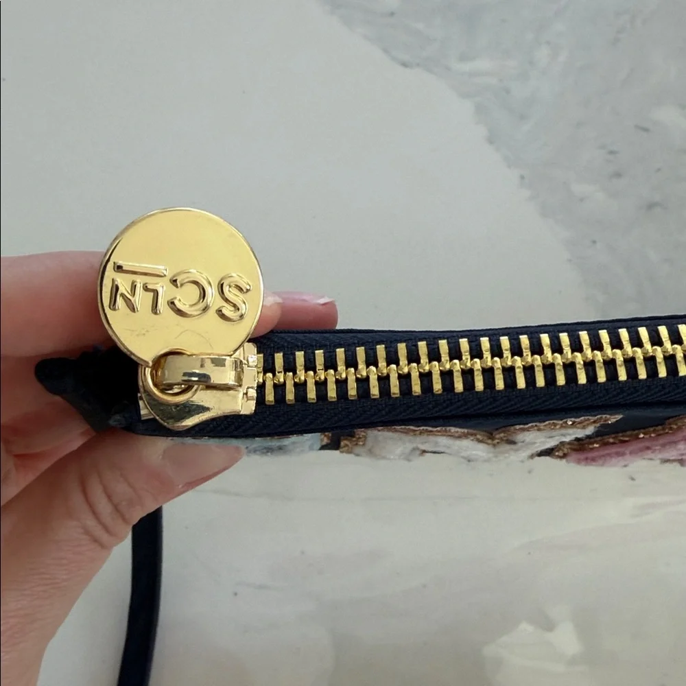 Stoney Clover Lane SNACKS navy sapphire pouch - Picture 3 of 5